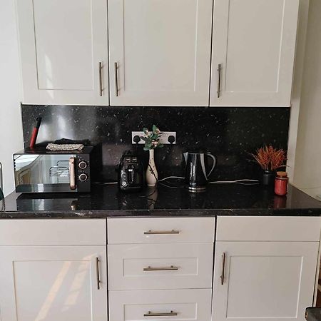 One Bedroom Apartment By Bayswater, Hyde Park Лондон Екстериор снимка