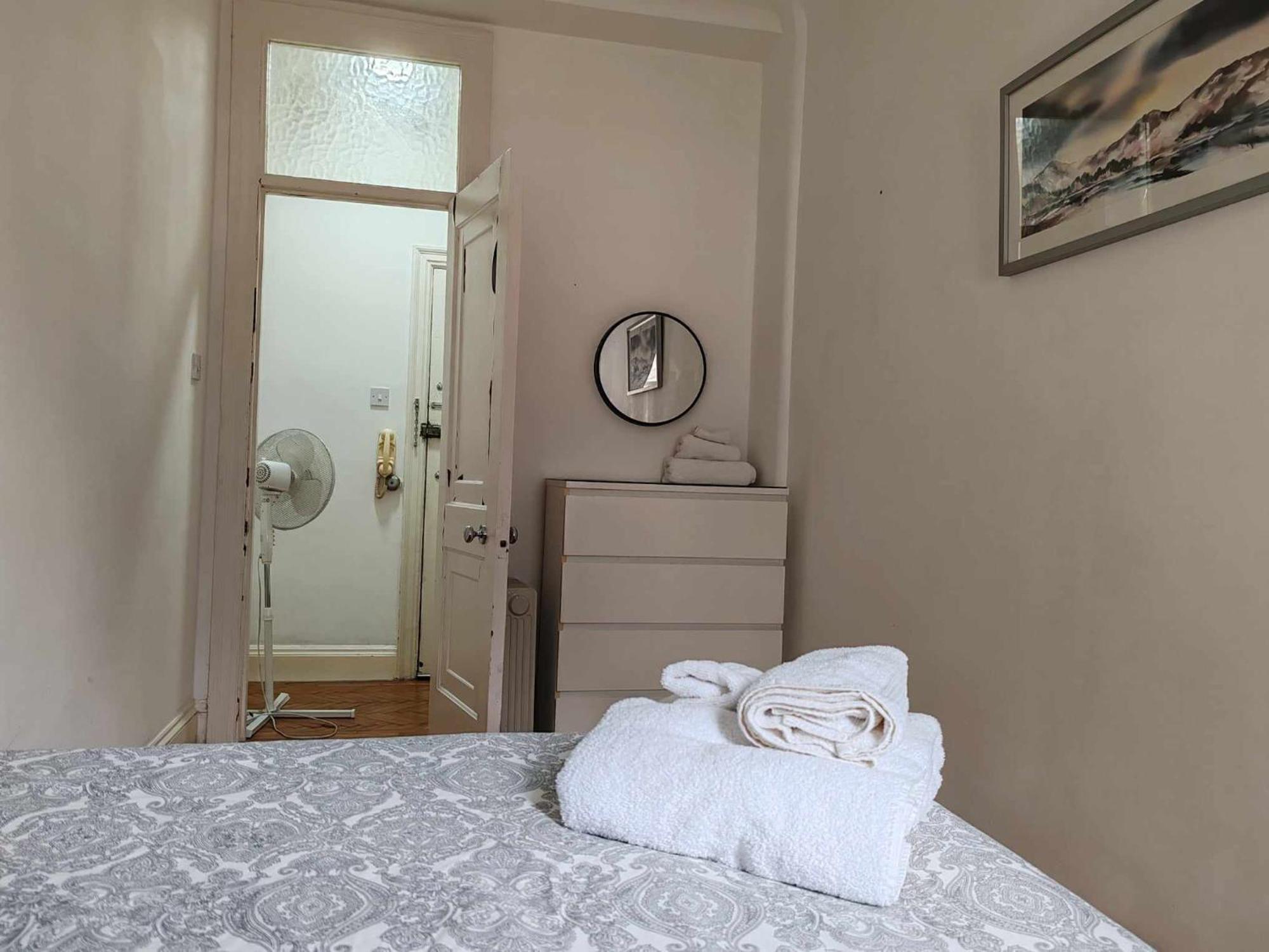 One Bedroom Apartment By Bayswater, Hyde Park Лондон Екстериор снимка